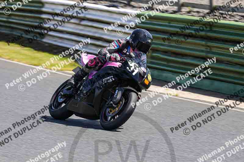 enduro digital images;event digital images;eventdigitalimages;mallory park;mallory park photographs;mallory park trackday;mallory park trackday photographs;no limits trackdays;peter wileman photography;racing digital images;trackday digital images;trackday photos
